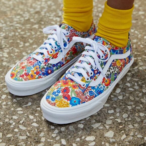 VANS x LIBERTY OF LONDON | Unisex Old Skool Sneaker | Size 6.5 - Picture 1 of 7